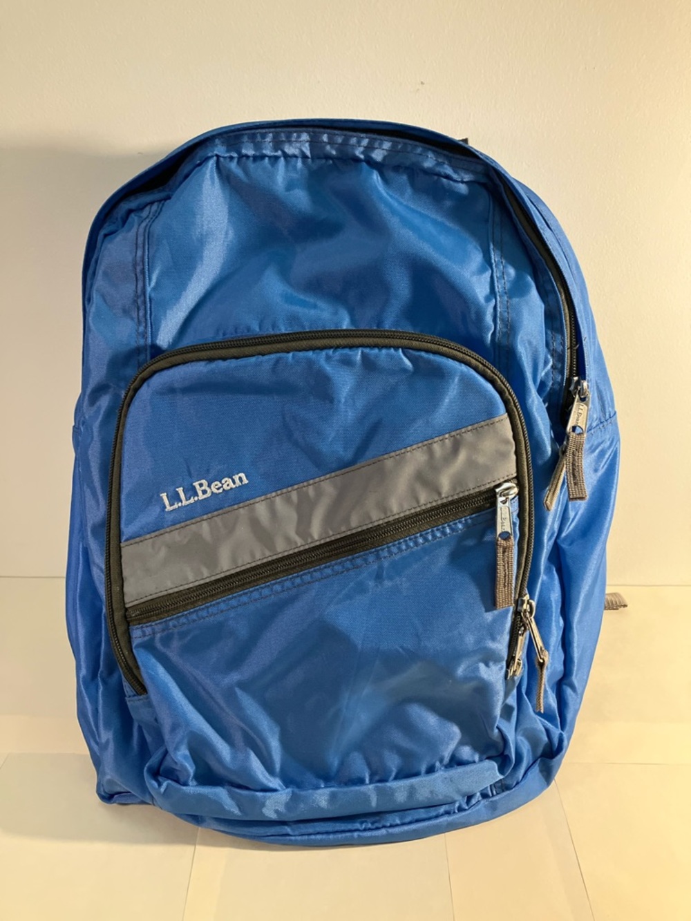 L.L. Bean Royal Blue Men's Backpack with Gray Accent